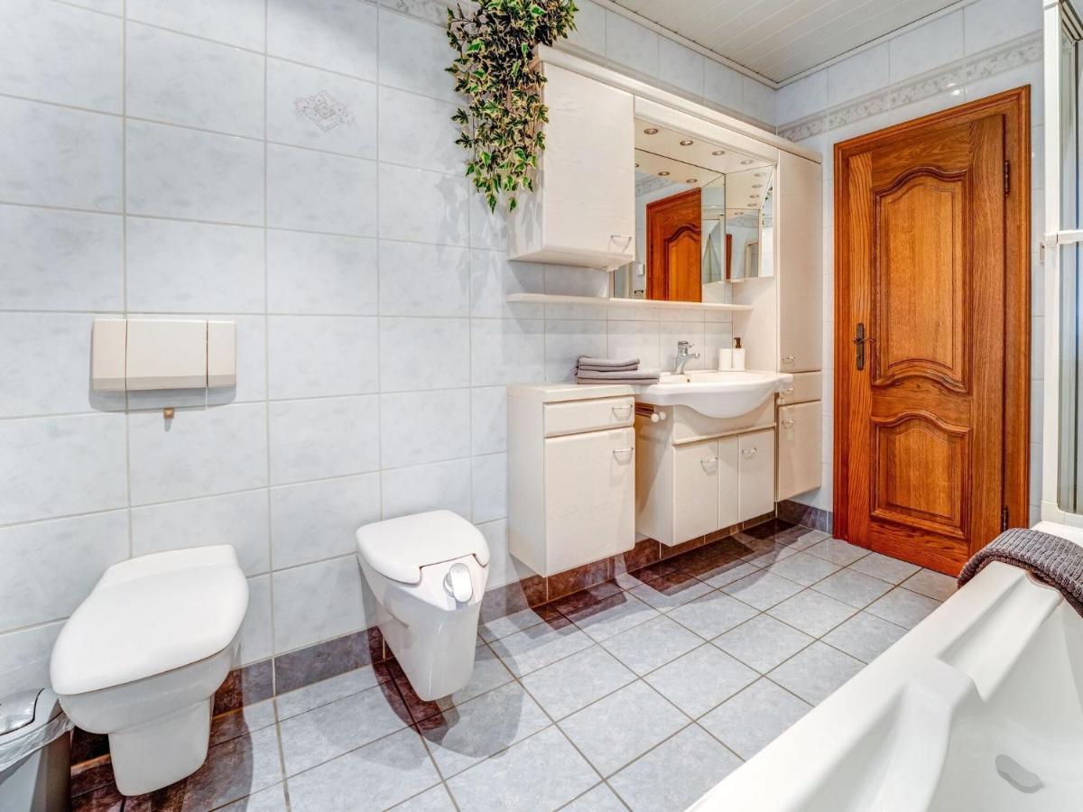 Spacious Flat In Adenau Near The N Rburgring 외부 사진